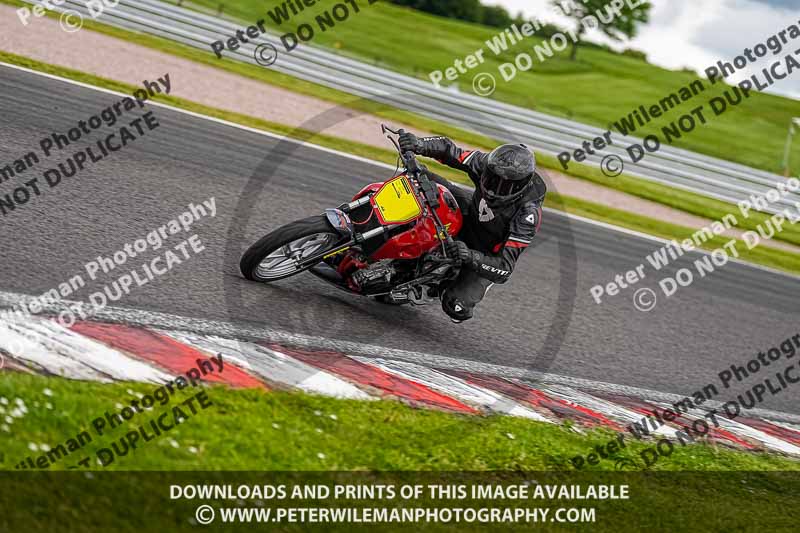 anglesey;brands hatch;cadwell park;croft;donington park;enduro digital images;event digital images;eventdigitalimages;mallory;no limits;oulton park;peter wileman photography;racing digital images;silverstone;snetterton;trackday digital images;trackday photos;vmcc banbury run;welsh 2 day enduro